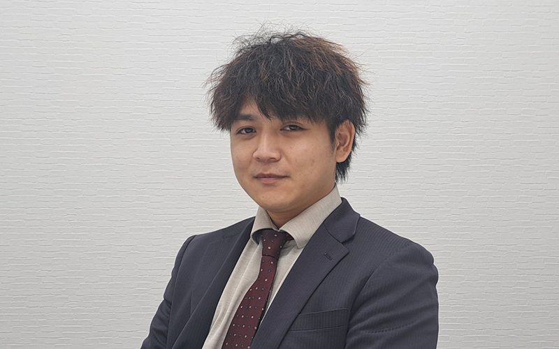 カーライフアドバイザー(販売スタッフ)　川﨑　秀一朗